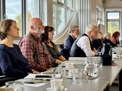 An dem Treffen zur Entwicklung des KlosterPilgerWanderWegs nahm auch Landrat Götz Ulrich teil.